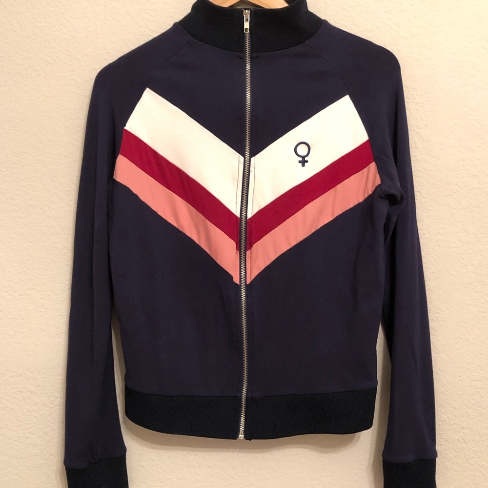 Valfre feminist female symbol zip up XS